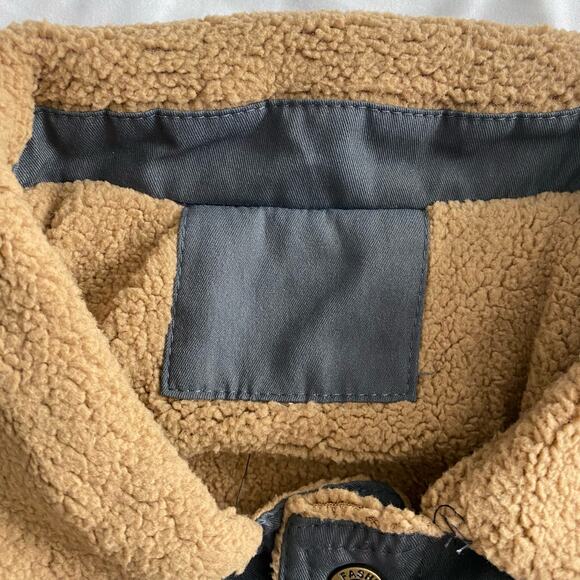 NFL Seattle Seahawks Jacket W/ Fur Inside, Gray - Picture 5 of 8